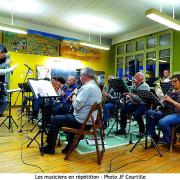 Répétition des MDS avec Mr Rémi BRIFFAULT (accordéoniste)